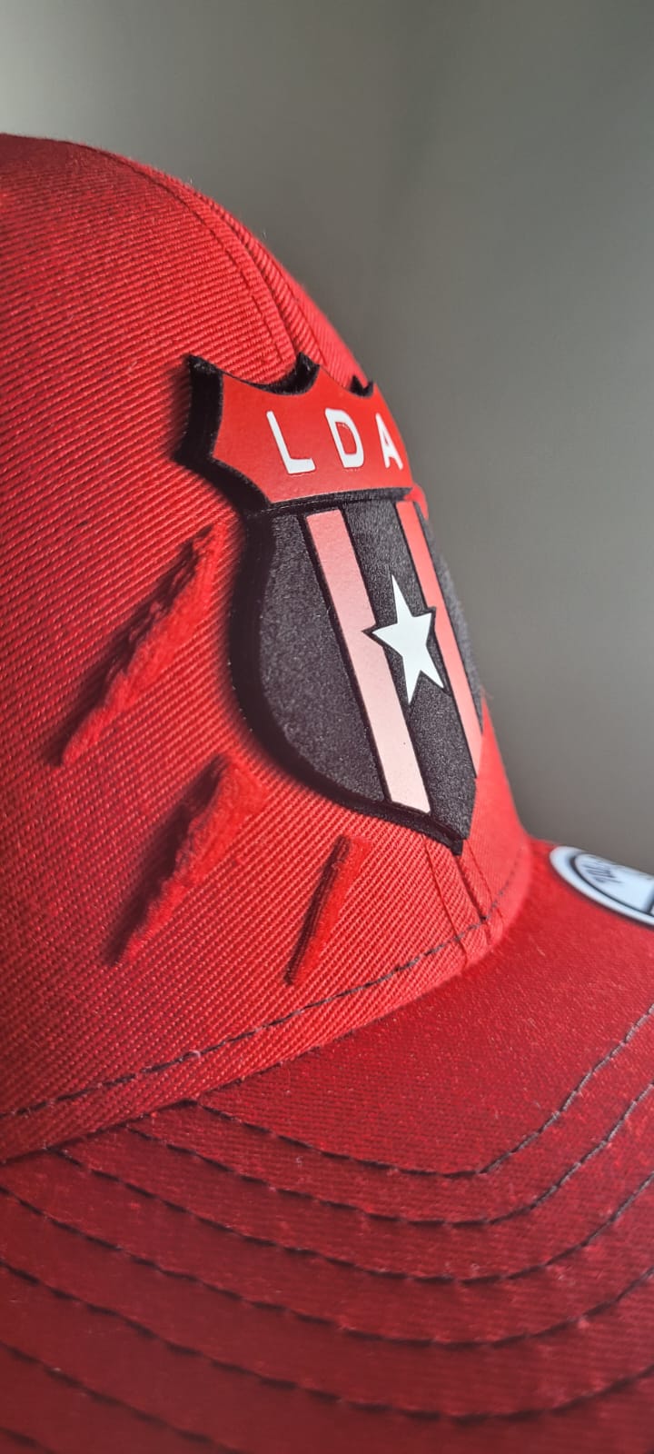 Gorra LDA Roja y Negro